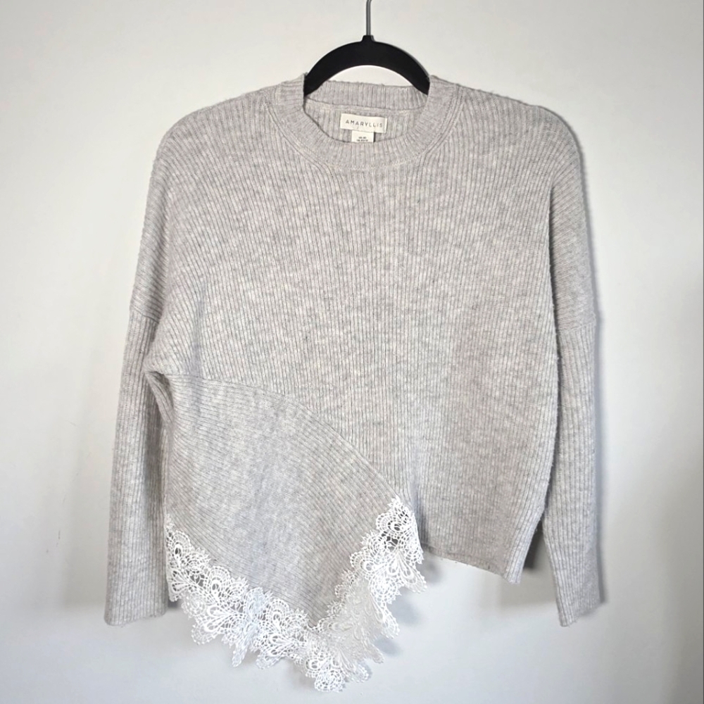 Amaryllis Gray Knit Crewneck Sweater Lace Detail XS